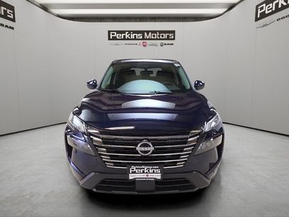 Used 2025 Nissan Rogue SV