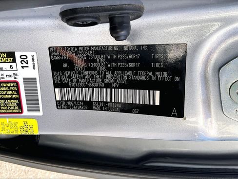 Used 2017 Toyota Sienna XLE FWD image 35