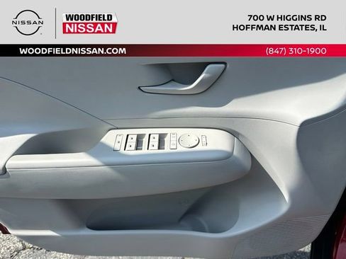Used 2024 Hyundai Kona SEL w/ Convenience Package AWD/4WD image 18