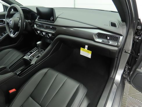 Used 2025 Acura Integra A-Spec image 19