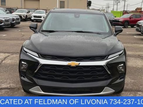 Certified 2024 Chevrolet Blazer LT w/ Convenience Package FWD image 3