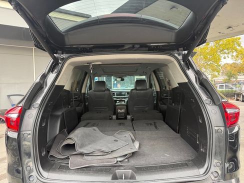 Used 2020 Buick Enclave Essence image 9