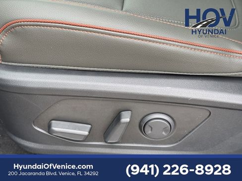 New 2025 Hyundai Santa Cruz Limited image 18