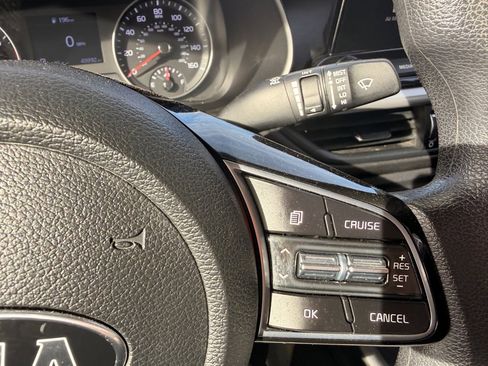 Certified 2021 Kia Forte LXS image 22