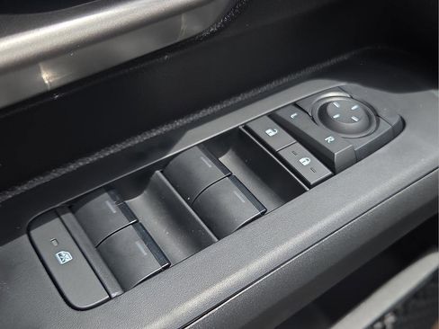 New 2026 Toyota Tacoma TRD Off-Road image 18