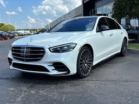 Certified 2023 Mercedes-Benz S 580 4MATIC Sedan image 3