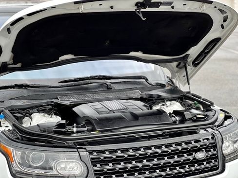 Used 2016 Land Rover Range Rover HSE image 46