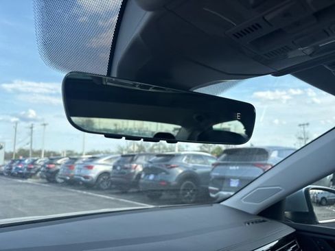 New 2026 Volkswagen Jetta SE FWD image 23