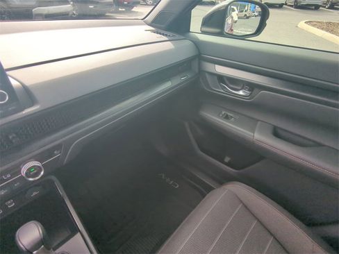 Used 2023 Honda CR-V Sport image 16