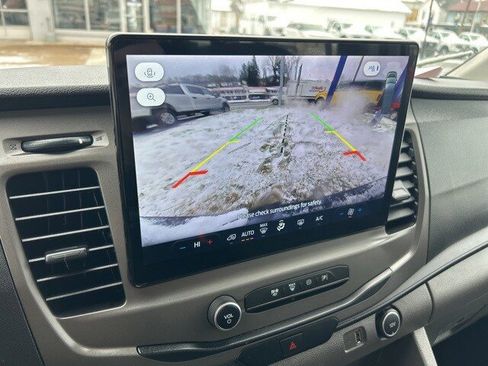 Used 2022 Ford Transit 350 XLT image 29