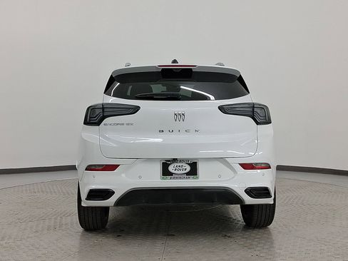 Used 2025 Buick Encore GX Avenir w/ Avenir Technology Package image 10