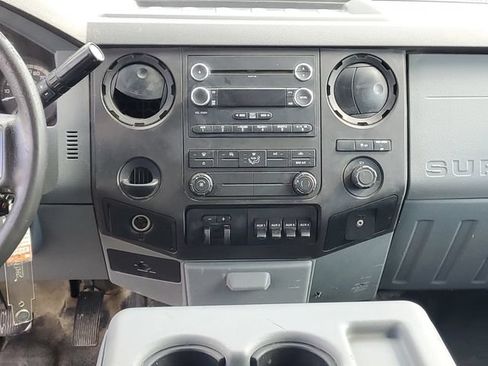 Used 2015 Ford F250 XL w/ Power Equipment Group RWD image 24
