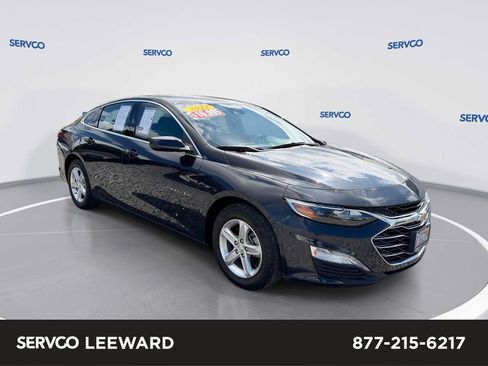 Used 2023 Chevrolet Malibu LT FWD image 1