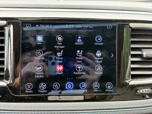 Used 2017 Chrysler Pacifica Platinum FWD image 14