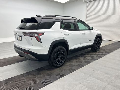 New 2026 Chevrolet Equinox LT w/ Midnight Edition AWD/4WD image 9