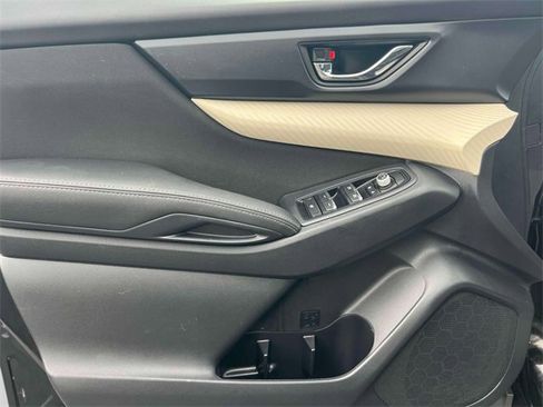 Used 2021 Subaru Ascent Premium image 21