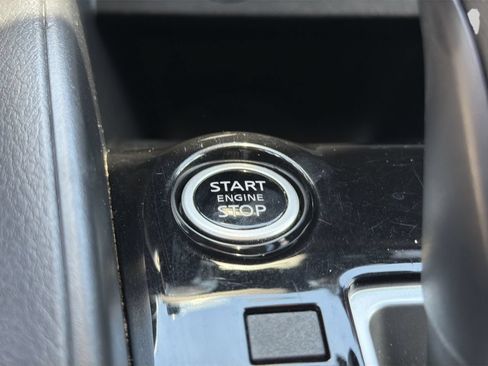 Used 2024 Nissan Versa SV FWD image 25