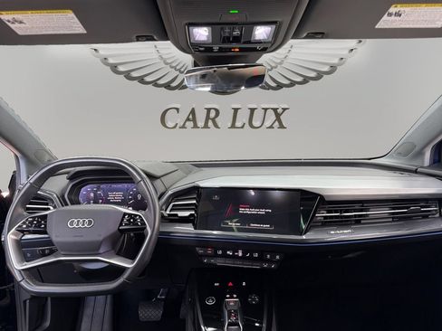 Used 2022 Audi Q4 e-tron Prestige AWD/4WD image 11