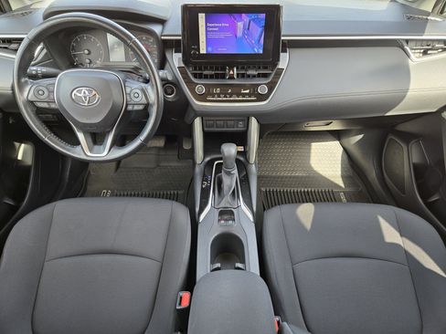 Used 2023 Toyota Corolla Cross LE w/ Moonroof Package FWD image 35