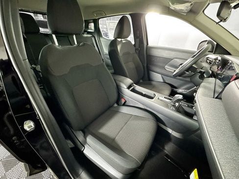 New 2026 Nissan Kicks S image 23