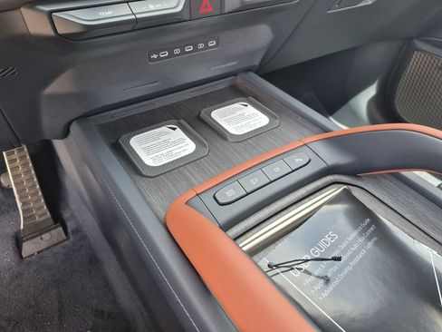 New 2027 Kia Telluride SX Prestige AWD/4WD image 9