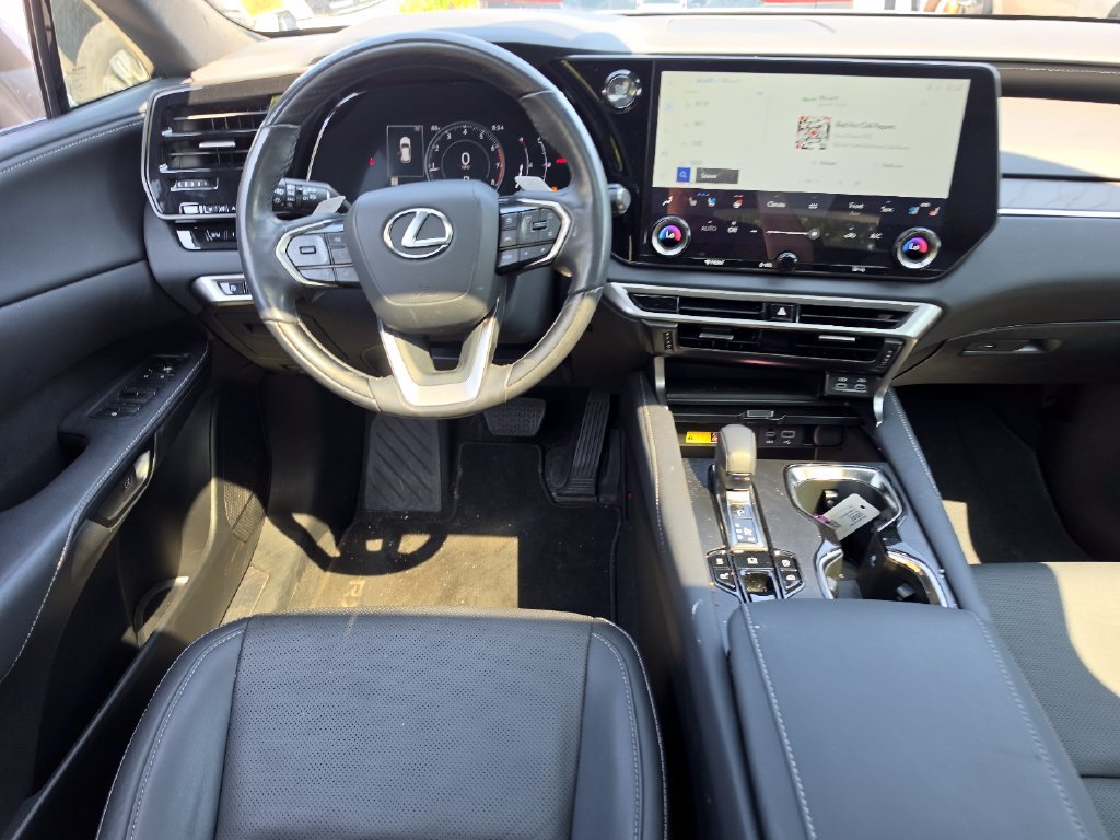 Used 2024 Lexus RX 350 Premium w/ Accessory Package (Z1) AWD/4WD image 7