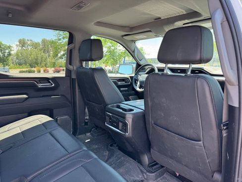 Used 2024 GMC Sierra 1500 Denali w/ Denali Reserve Package AWD/4WD image 15