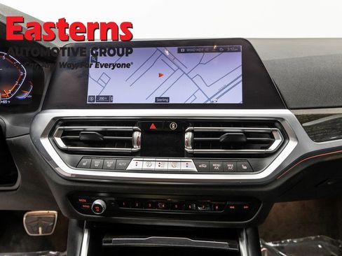 Used 2022 BMW 330i xDrive Sedan w/ M Sport Package image 12