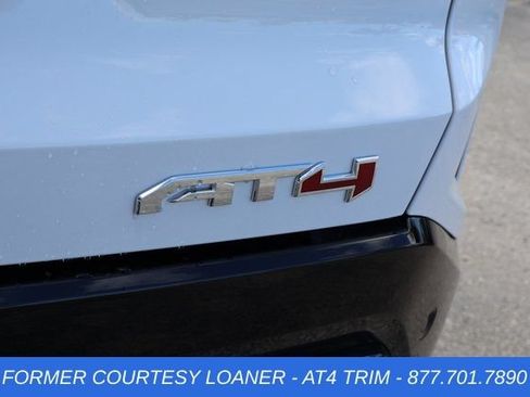 New 2026 GMC Terrain AT4 AWD/4WD image 7