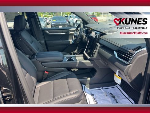 New 2025 GMC Acadia Elevation w/ Elevation Premium Package image 52