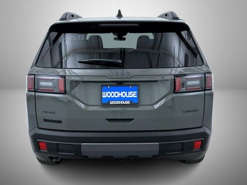 New 2026 Jeep Cherokee Laredo image 6