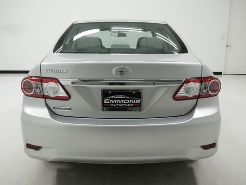 Used 2013 Toyota Corolla L image 5