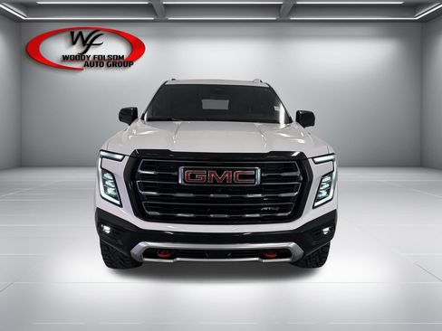 Used 2026 GMC Yukon XL AT4 w/ AT4 Premium Plus Package AWD/4WD image 2