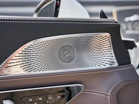 Used 2023 Mercedes-Benz SL 63 AMG 4MATIC image 35