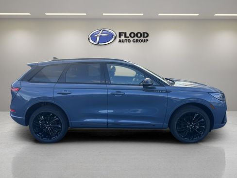 New 2026 Lincoln Corsair Premiere image 5