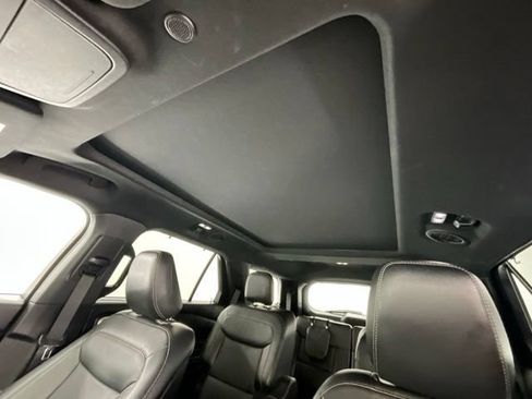Used 2020 Ford Explorer Limited AWD/4WD image 6