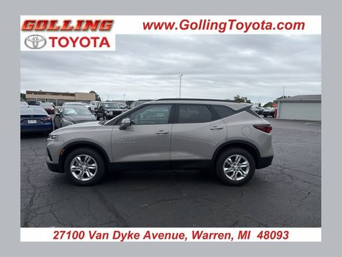 Used 2021 Chevrolet Blazer LT FWD image 1