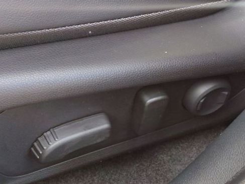 Used 2025 Subaru Crosstrek 2.5i Limited image 23