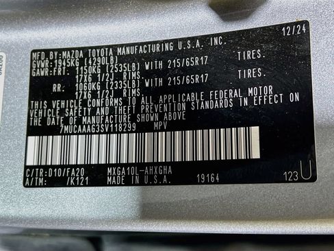 Certified 2025 Toyota Corolla Cross LE FWD image 28