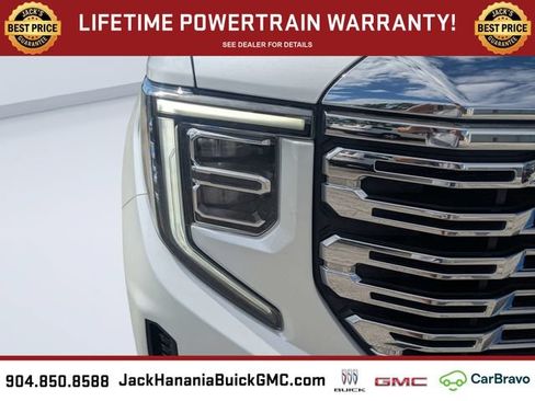 Used 2024 GMC Sierra 1500 Denali AWD/4WD image 9