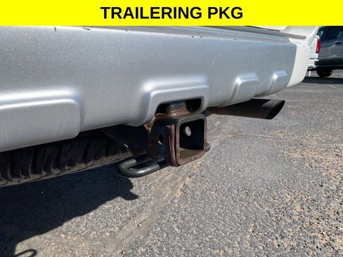 Used 2004 Toyota 4Runner SR5 AWD/4WD image 8