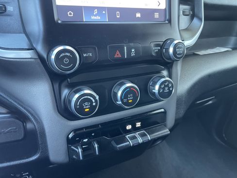 Used 2022 RAM 2500 Big Horn image 30