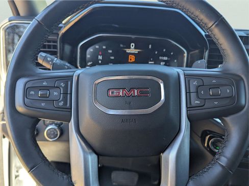 Used 2024 GMC Sierra 1500 SLT w/ SLT Premium Package image 21