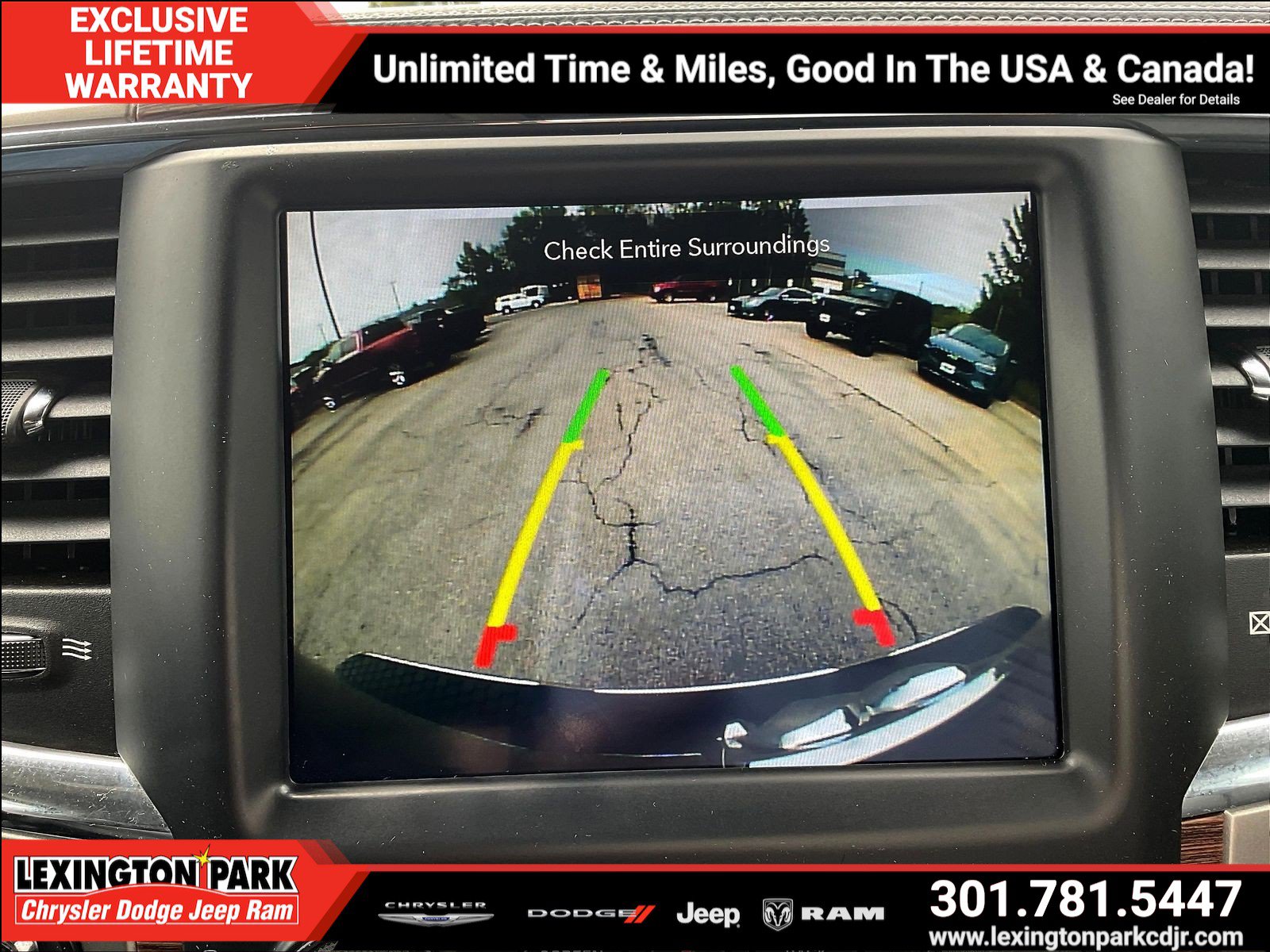 Used 2018 RAM 1500 Laramie w/ Convenience Group AWD/4WD image 15