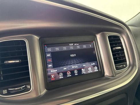 Used 2021 Dodge Charger SXT w/ Leather Interior Group RWD image 18