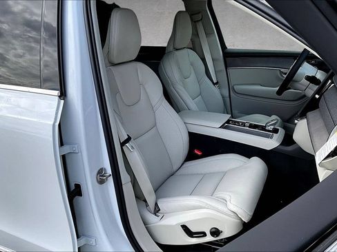 New 2026 Volvo XC90 B6 Ultra w/ Protection Package AWD/4WD image 10
