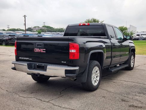 Used 2019 GMC Sierra 1500 SLE w/ SLE Value Package AWD/4WD image 4
