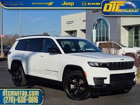 Used 2024 Jeep Grand Cherokee L Altitude image 1