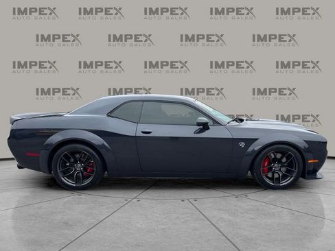 Used 2019 Dodge Challenger SRT Hellcat w/ Widebody Package RWD image 6