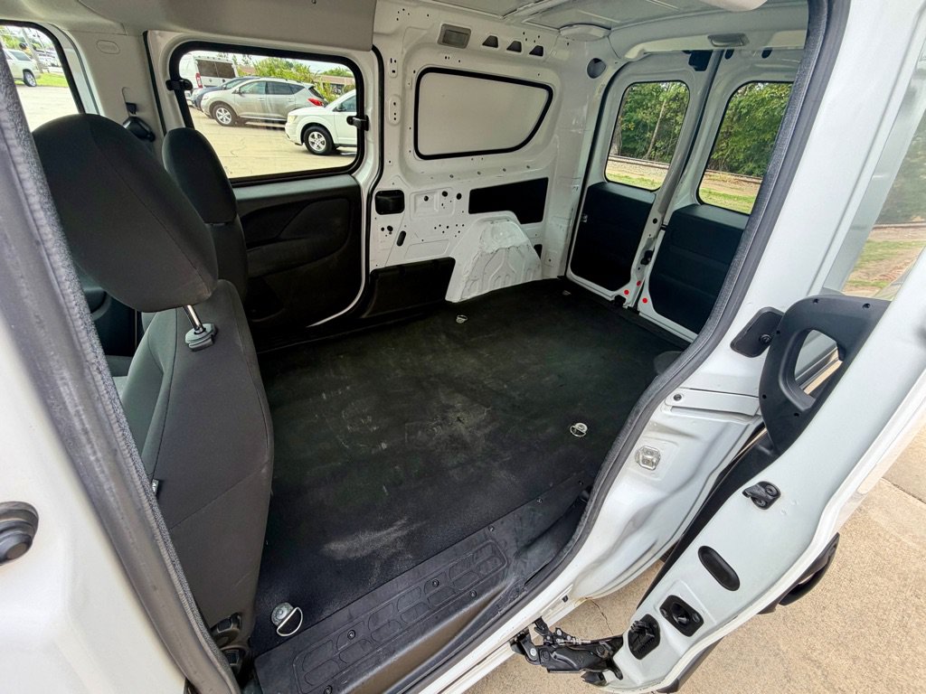 Used 2017 RAM ProMaster City Tradesman SLT w/ Rear Back-up Camera Group FWD image 8
